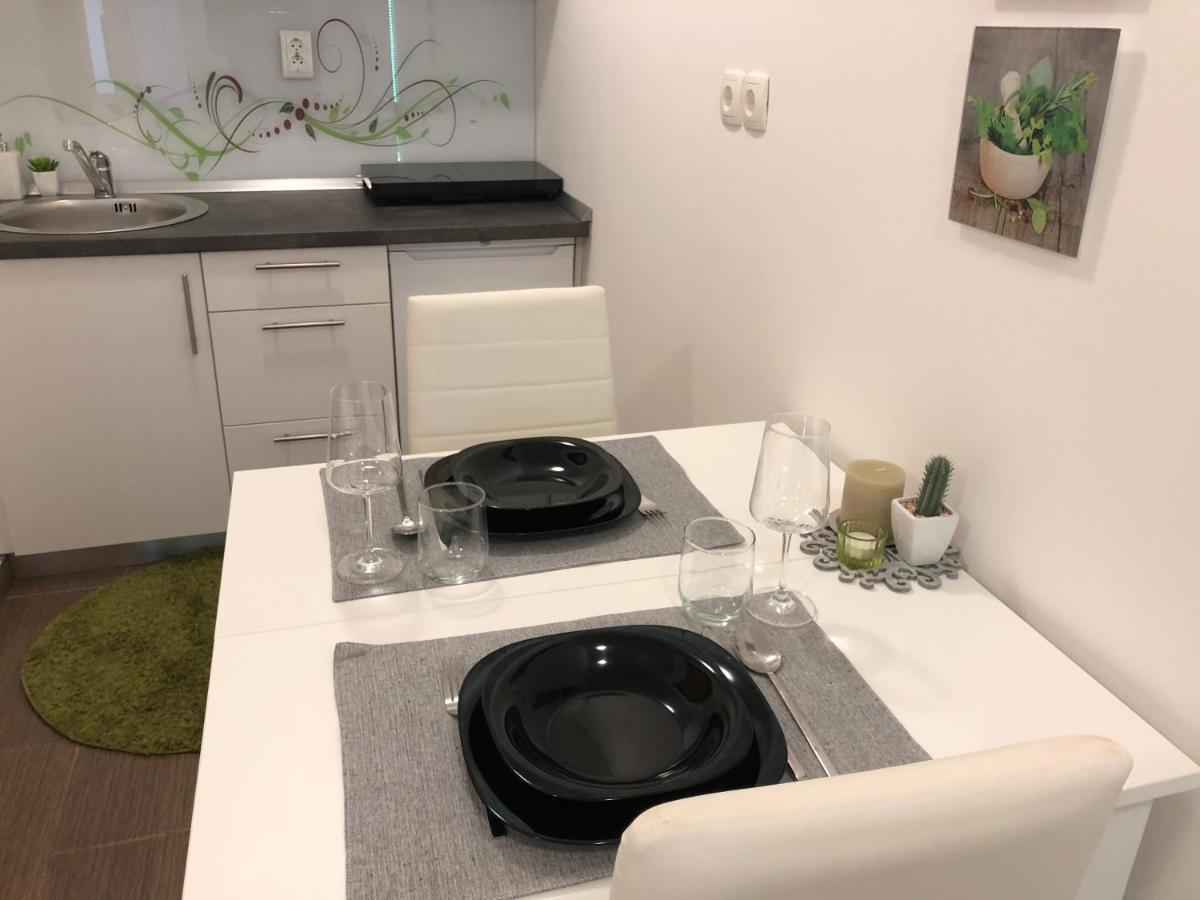 Luxury Central Studio Under The Castle Apartman Ljubljana Kültér fotó